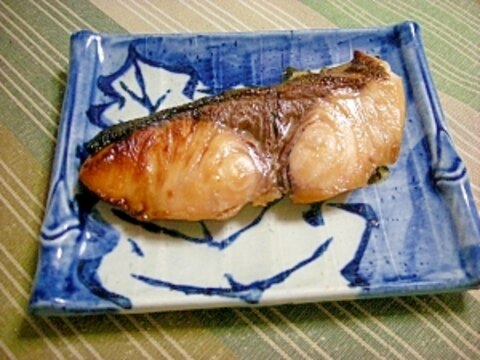 基本おかず☆簡単♪ぶりの照り焼き